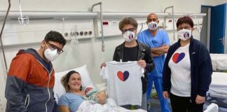 Samb, Serafino visita i reparti del Madonna del Soccorso: consegnate mascherine e magliette rossoblù