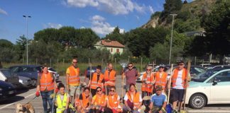 Marche a Rifiuti Zero, iniziativa di pulizia ad Ascoli contro l’abbandono dei piccoli rifiuti in strada