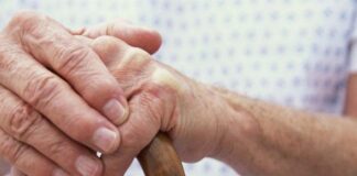 Assegno di cura agli anziani non autosufficienti. Domande entro il 4 novembre