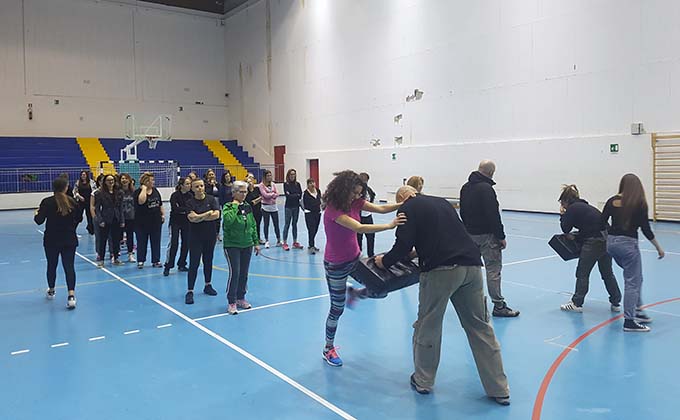 2020-11-10_autodifesa2