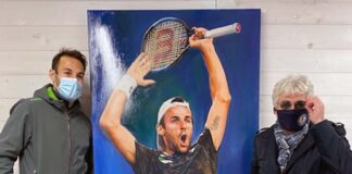 San Benedetto, Travaglia omaggiato al Maggioni con un’opera di Zazzetta