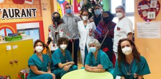 La Befana di Urbania porta calze piene di dolci ai bambini del “Salesi” di Ancona