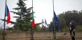 San Benedetto, bandiera a mezz’asta in Comune per le vite spezzate in Congo