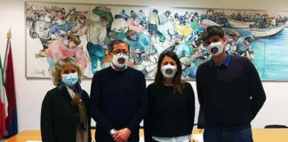 San Benedetto, presentate le mascherine trasparenti per chi necessita di lettura labiale