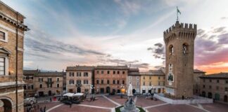 Recanati lancia la proposta di una rete regionale per il welfare culturale