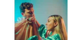 Marche Palcoscenico Aperto, venerdì 9 aprile live streaming di “Vergine plays Vergine”