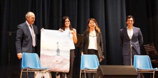 Il “Ragazzo con i gabbiani” è il testimonial dell’estate 2021 di Grottammare