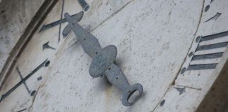 “Tempus fugit”, passeggiata per scoprire i segreti del tempo negli orologi storici di Grottammare