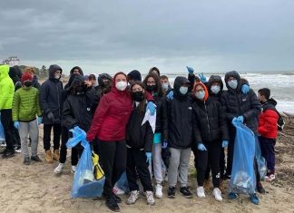 “Plastic Free”, gli studenti del Liceo Rosetti puliscono la Riserva della Sentina