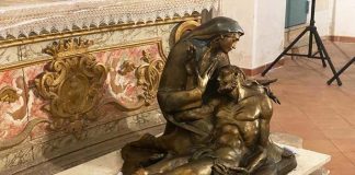 Sergio Tapia Radic in mostra a Offida con la sua “Deposizione”