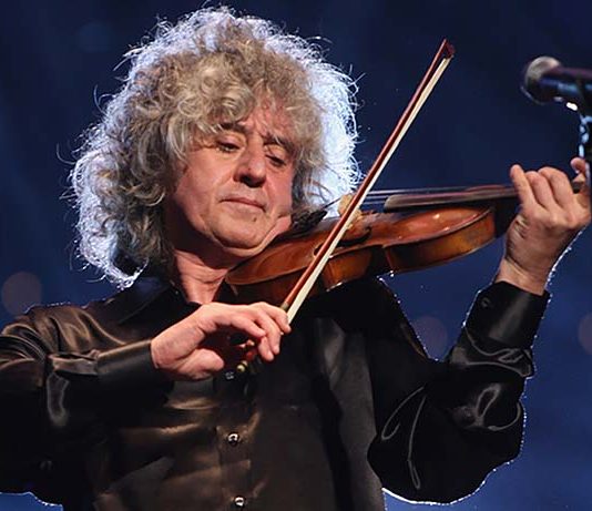 Angelo Branduardi tra gli ospiti di Musicultura 2022 allo Sferisterio di Macerata