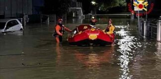 Maltempo e alluvioni nelle Marche, il presidente Acquaroli chiede al Governo lo stato di emergenza