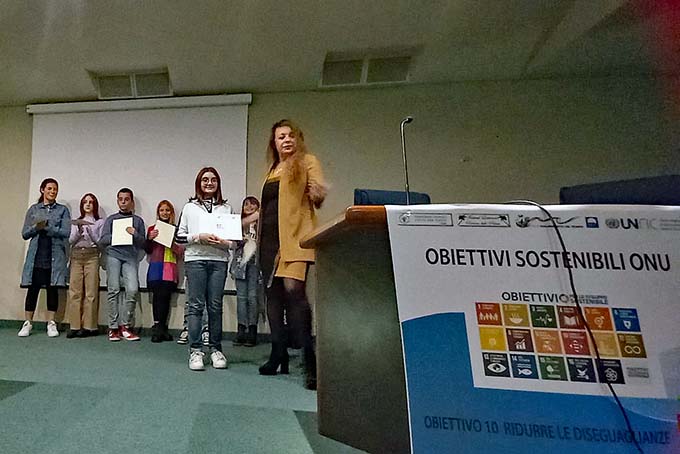 202-11-23-obiettivi onu milandri