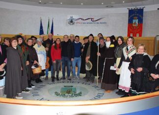 San Benedetto, i Cantori di Sant’Antonio in Comune per la “Pasquella”