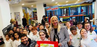 Mister Palmino è la nuova mascotte del Piceno realizzata da un’alunna dell’Isc Centro