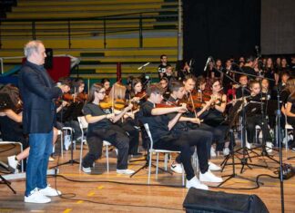 San Benedetto, tutto esaurito per il concerto dell’orchestra della Scuola Curzi con Luigi Fontana