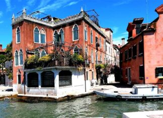 Venezia vista con gli occhi dei veneziani e dei turisti