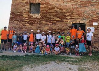 I bambini del centro estivo maceratese “L’Isola che c’è” visitano la Riserva Sentina