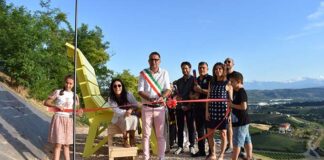 Monteprandone, inaugurata la “Big Bench” al Lavatoio Comunale