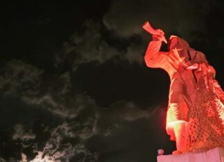 San Benedetto, il monumento al Pescatore sarà illuminato in segno di solidarietà