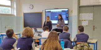 Gli studenti dell’IIS “Capriotti” insegnanti per un giorno nelle scuole elementari e medie del territorio