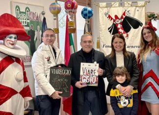 La visita a Viareggio si chiude con i progetti di sviluppo del gemellaggio