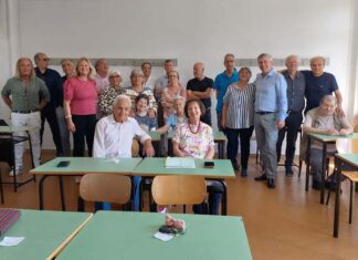 San Benedetto, alunni del Liceo Scientifico “Rosetti” si ritrovano in aula 50 anni dopo