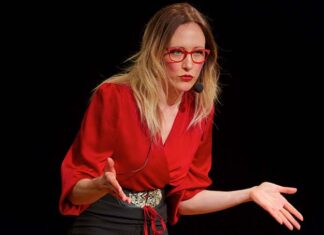 “Cabaret, Amoremio!” a Grottammare: ecco i talenti in gara al festival dell’umorismo più antico d’Italia