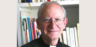 Ripatransone, presentazione del libro di Mons.Vincenzo Catani sulla storia della diocesi truentina