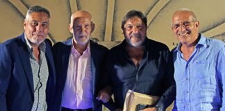 Folla per Sigfrido Ranucci alla Palazzina Azzurra. Il giornalista di inchiesta ripercorre la sua carriera