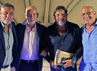 Folla per Sigfrido Ranucci alla Palazzina Azzurra. Il giornalista di inchiesta ripercorre la sua carriera