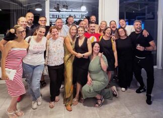 Di nuovo insieme dopo 26 anni, gli ex compagni delle medie di Pagliare si ritrovano per una cena