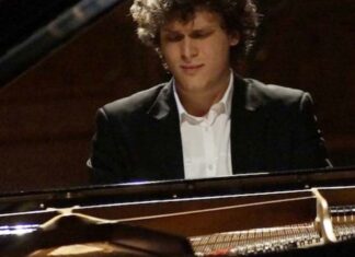 Fano, Nicola Pantani esegue la “Symphonie fantastique” di Berlioz nell’ex Chiesa di San Francesco