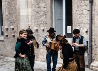 Centro di Cultura Popolare Picena, open day ad Ascoli per i corsi di musica e danze tradizionali