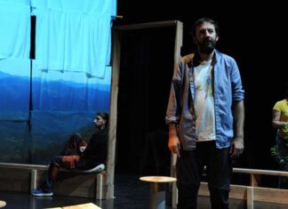 “La montagna è finita”, in Belgio lo spettacolo dell’attore e regista marchigiano Edoardo Ripani