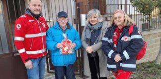 Gli auguri dell’Isc Nord San Benedetto arrivano ad Amatrice grazie ai volontari della Croce Rossa Italiana