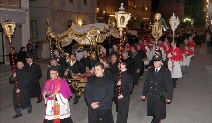 2025-04-16_Processione Cristo Morto