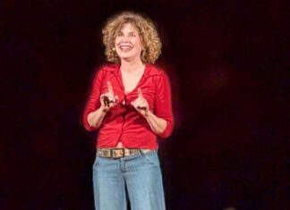 “Liberidì Liberidà”, applausi per Sabina Guzzanti al Teatro delle Energie di Grottammare