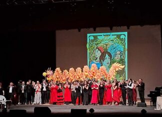 “La Bella Otero”, gli studenti dell’IIS “Capriotti” incredibili protagonisti del musical in lingua al Palariviera