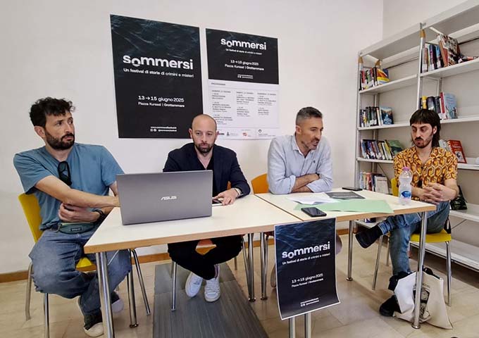 2025-06-10_Sommersi Rossi Marasma