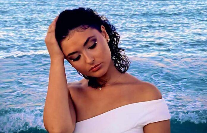 2025-08-22_Aurora Marinelli Foto copertina brano