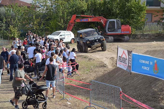 2025-09-13_Fiera del SS Crocifisso, Zappacosta Grande affluenza di visitatori