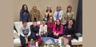 San Benedetto, alunni del plesso scolastico “Caselli” portano doni in Comune