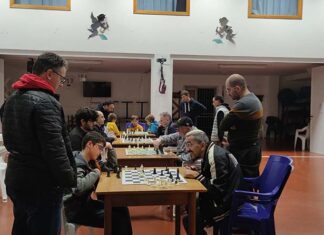 “Metti in moto la mente”, ogni martedì lezioni e partite libere di scacchi a Grottammare