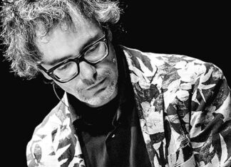 “Se Giasone fosse rimasto single”, Cesare Catà in scena al Teatro Mercantini di Ripatransone