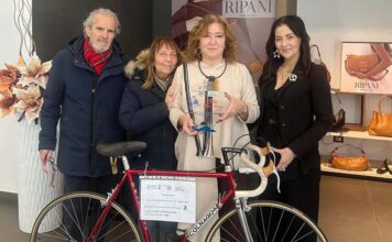 “Bike mon amour”, Ripani Bags vince l’edizione 2026 del concorso di biciclette vintage