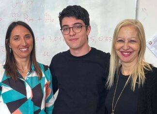Liceo Rosetti, Francesco Michieletto trionfa alla fase regionale del “Premio Giacomo Leopardi”