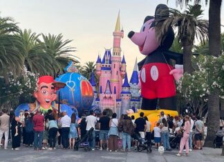 “Notte Bianco Rosa dei Bambini”, folla a San Benedetto per il terzo appuntamento
