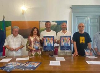 “Il Tarpato e il Sacro”, una mostra tra arte e spiritualità: all’inaugurazione anche il vescovo Palmieri